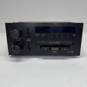 OEM GMC SIERRA Delco Car Stereo Model # 16169163 Cassette Player FOR PARTS READ